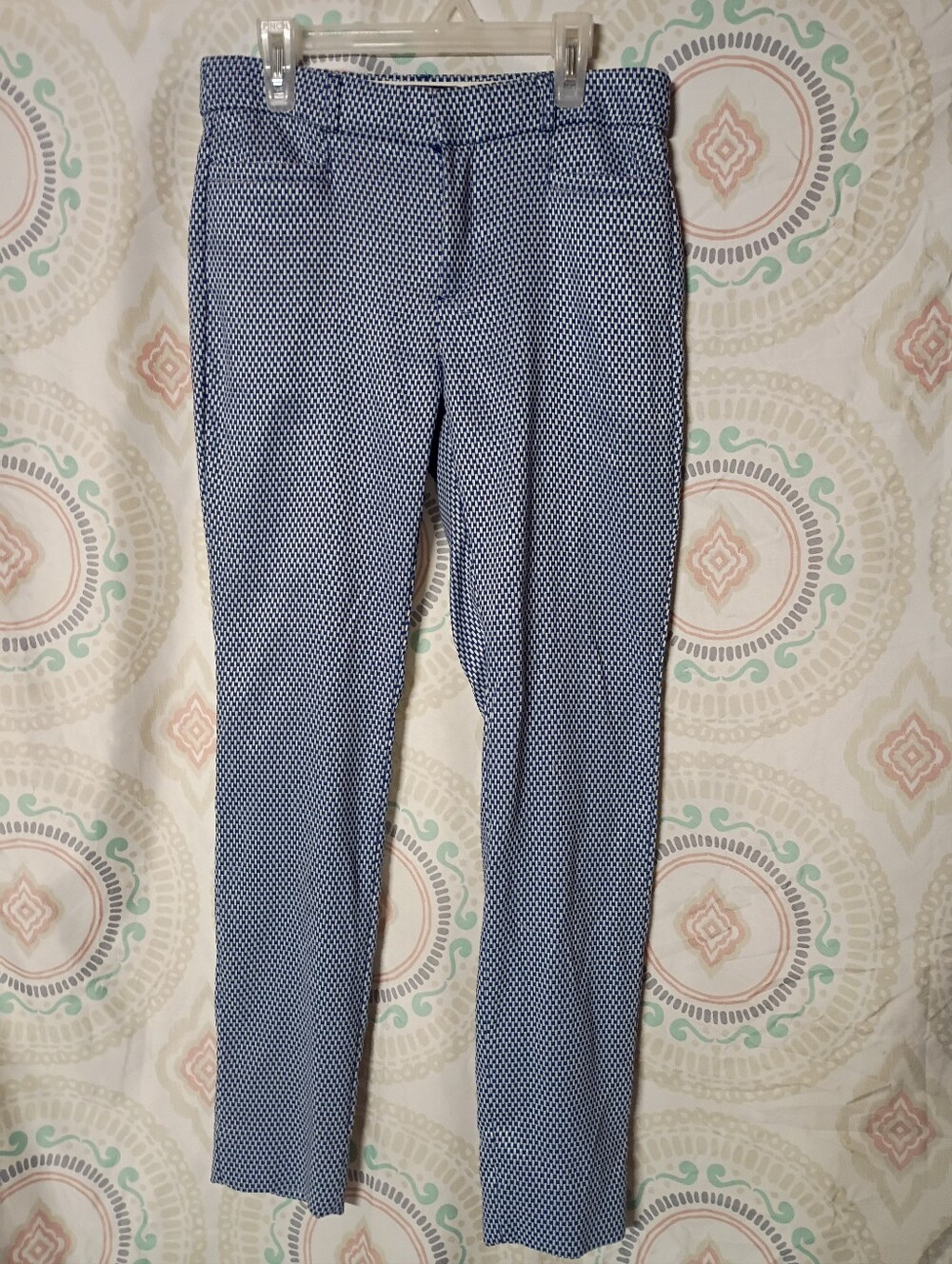 Banana Republic Blue and White Skinny Geometric Pants